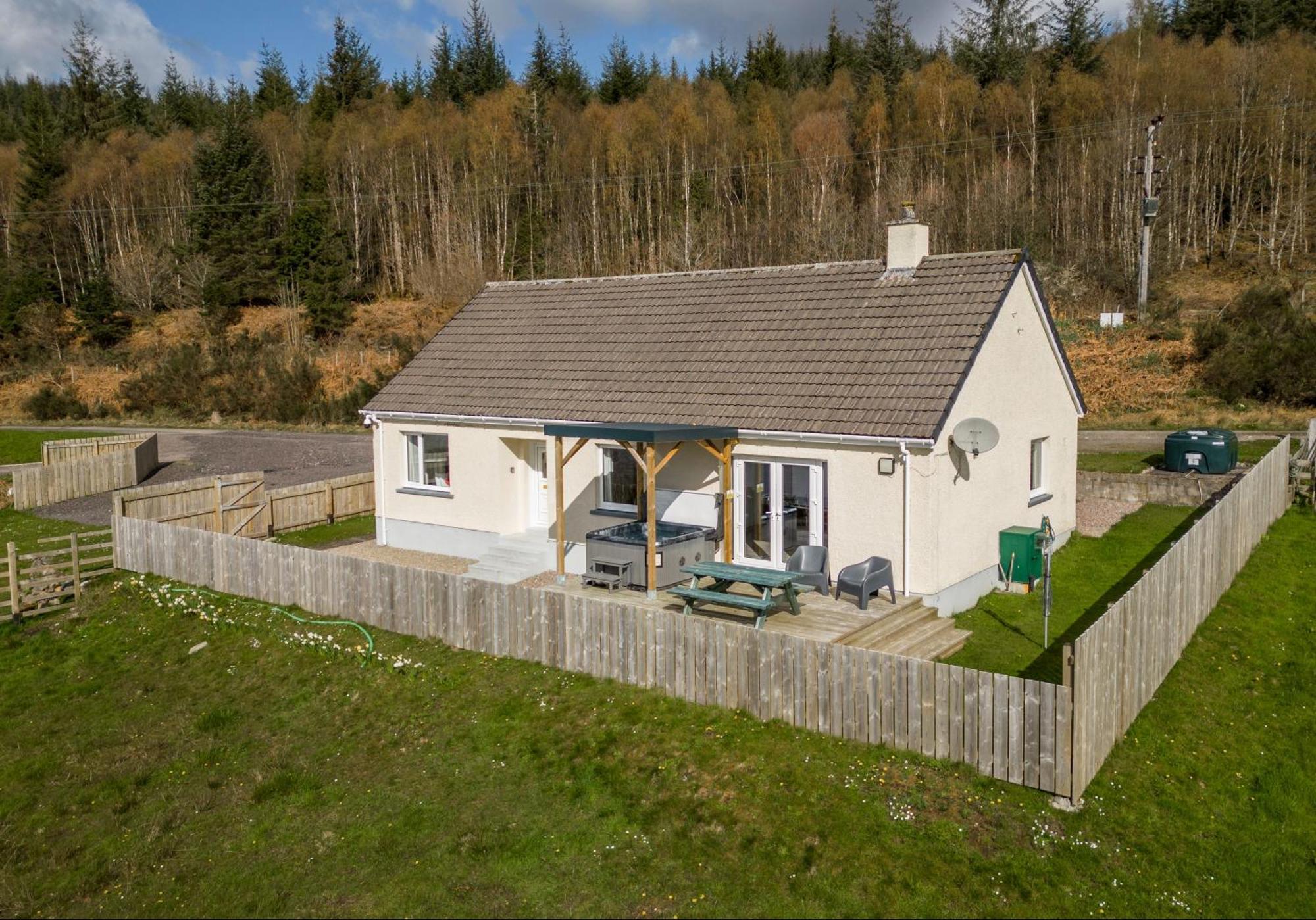 Loch Ness Cottage Форт-Огастус Екстер'єр фото